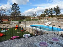 Holiday Home Voloder