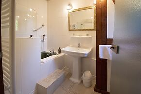 Le Prieure des Fontaines