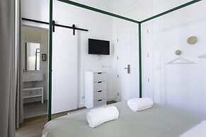 Alameda Exclusive House