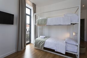 Alameda Exclusive House