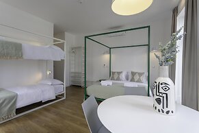 Alameda Exclusive House