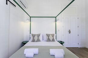 Alameda Exclusive House