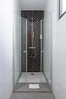 Alameda Exclusive House