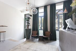 Alameda Exclusive House