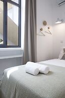 Alameda Exclusive House