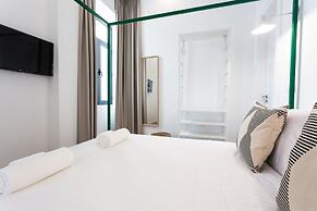 Alameda Exclusive House