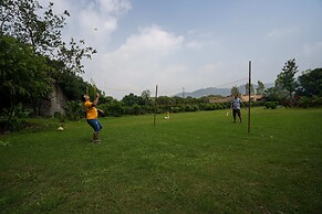 Corbett Wild Resort - A River Access Property