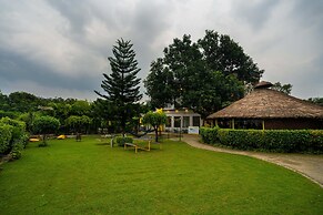 Corbett Wild Resort - A River Access Property