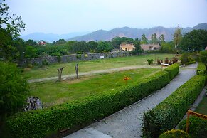 Corbett Wild Resort - A River Access Property