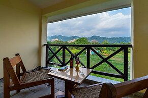 Corbett Wild Resort - A River Access Property