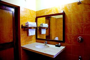 Corbett Wild Resort - A River Access Property