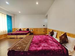 Glacier View Guest House