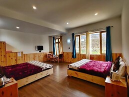 Glacier View Guest House