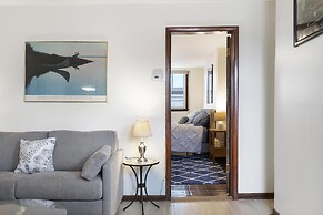 Halsey Haven - Center Of Downtown Arts District 2 Bedroom Apts by RedA