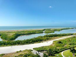 South Seas Tower 3-1202