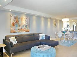 South Seas Tower 3-1202