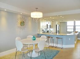 South Seas Tower 3-1202