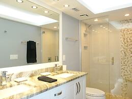 South Seas Tower 3-1202