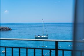 Hotel California by Aycon