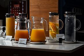 Hotel California by Aycon