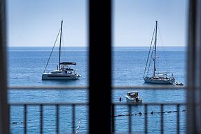 Hotel California by Aycon