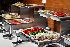 Hotel California by Aycon