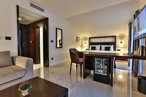 Hotel California by Aycon