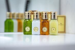 Hotel California by Aycon