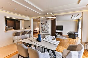 Hotel California by Aycon