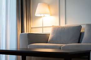 Hotel California by Aycon