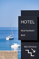 Hotel California by Aycon