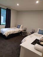 Blackhouse Guesthouse