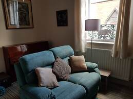 Lingdale 4 Bedroom House & Trundlebed Option