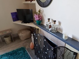 Lingdale 4 Bedroom House & Trundlebed Option