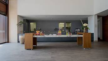 Miyana Luxury Suites