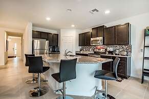 Fantastic 4 Bed 3 Bath Villa