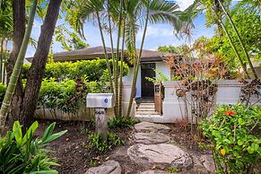 Phuket Ratchamaka Pool Villa