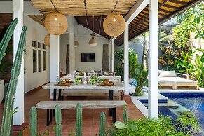 Smiling Cactus Villa