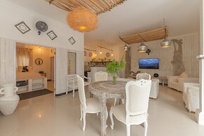 Smiling Cactus Villa