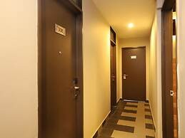 OYO 910 Hills Residence