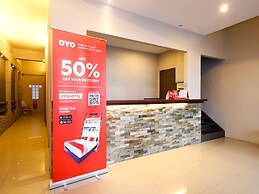 OYO 910 Hills Residence