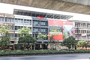 OYO 823 Oliver’s Hostel