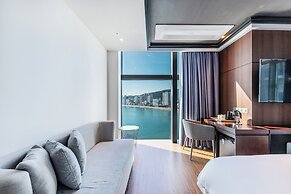H Avenue Gwangalli Beach