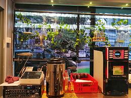 Hotel Sunjoy9 at Mid Valley