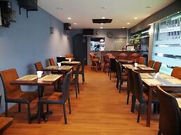 Hotel Sunjoy9 at Mid Valley