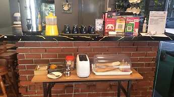 Hotel Sunjoy9 at Mid Valley