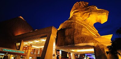 Hotel Sunjoy9 at Mid Valley