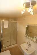 The Barns Country Guesthouse