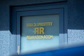 Apartmaji bungalovi i sotorisce Silva