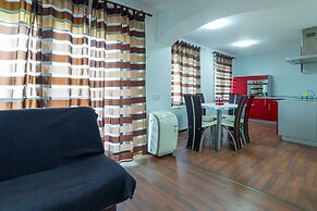 Apartmaji bungalovi i sotorisce Silva